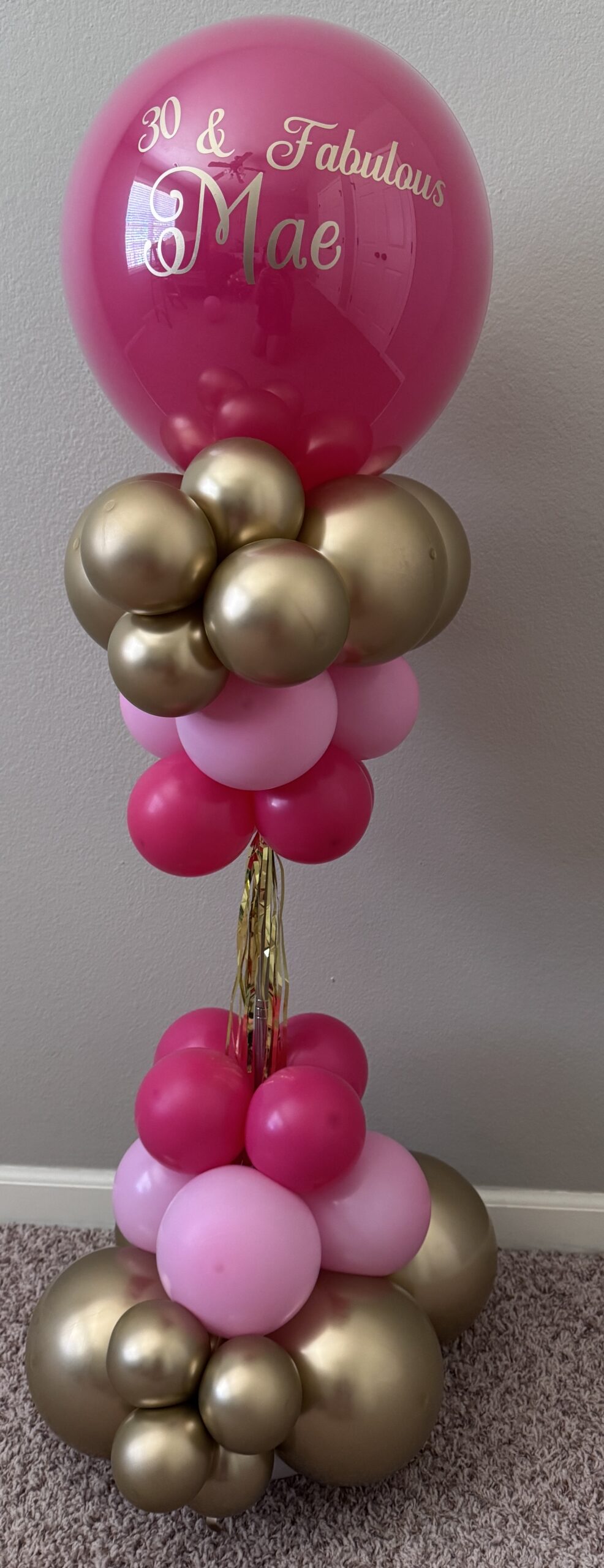 Mini balloon tower design