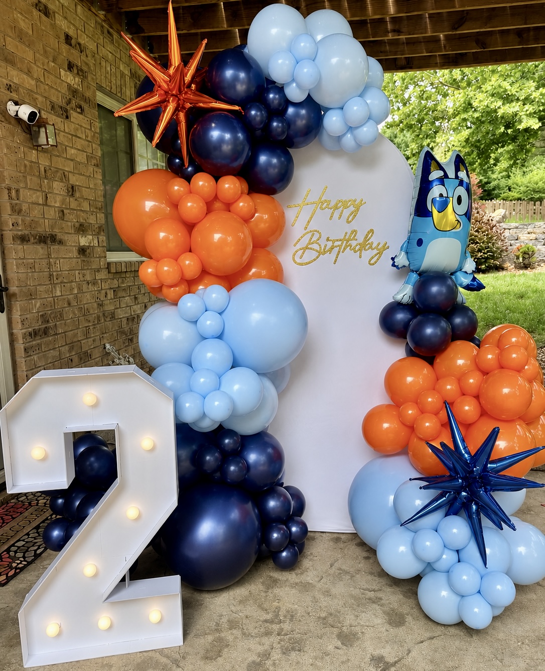 Custom balloon arrangement